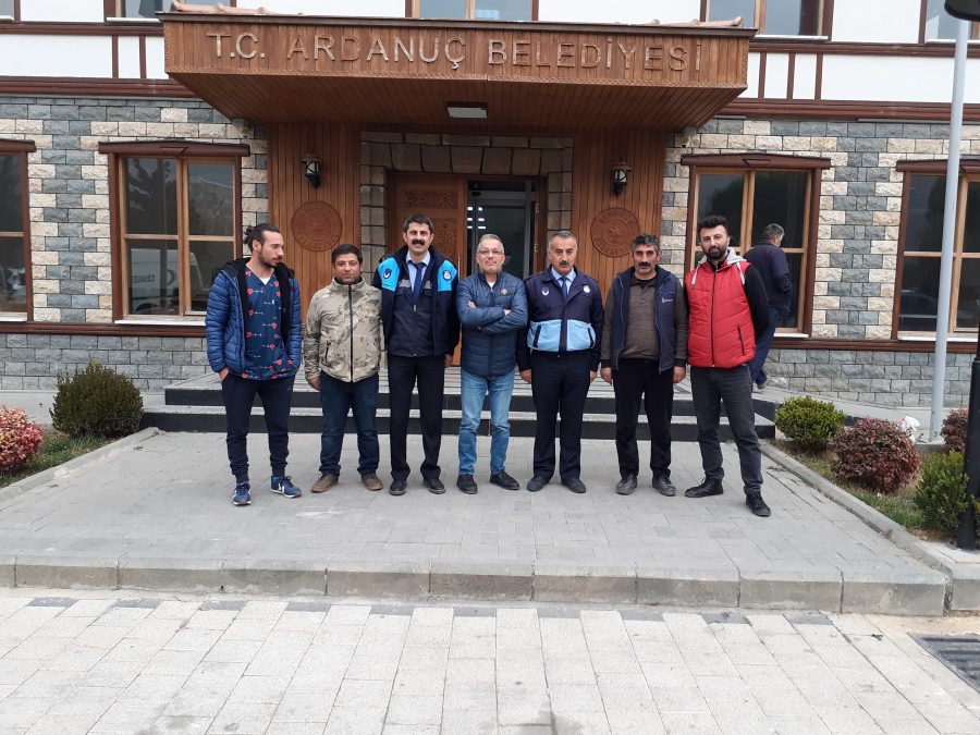 BEYLİKDÜZÜ’NDEN KARDEŞ BELEDİYE ARDANUÇ’A DESTEK (1)