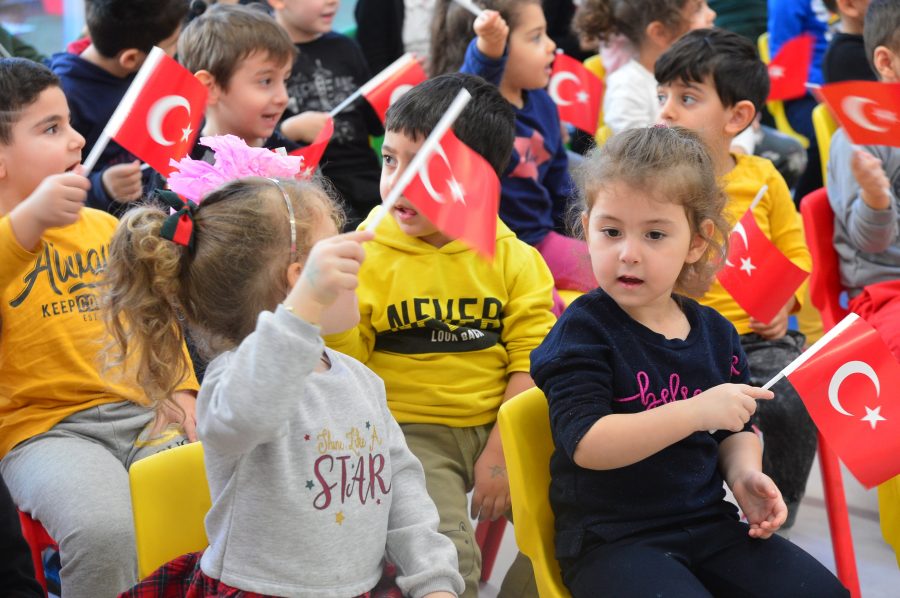 Beylikdüzü zabıtaları miniklere mesleklerini anlattı (5)